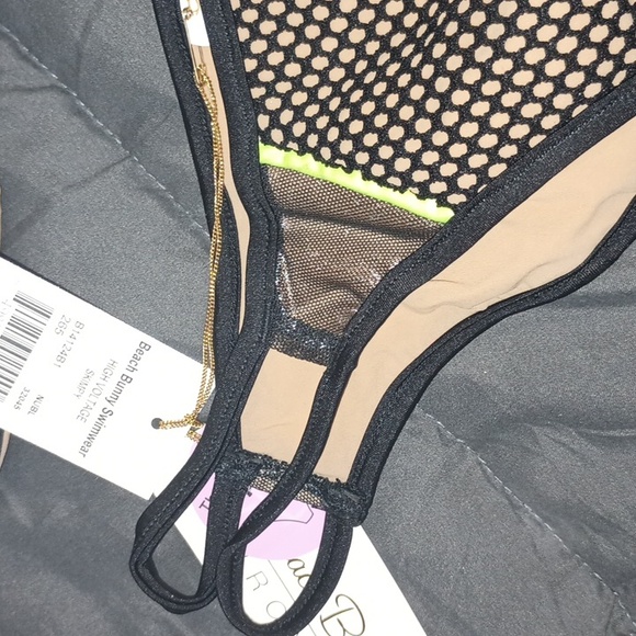 Beach Bunny NWT High Voltage MD Swimsuit - Picture 3 of 10